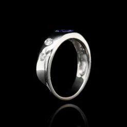 14K White Gold Estate Tanzanite And Diamond Ring 8 14K White Gold Estate Tanzanite And Diamond Ring -Luxe Rings Shop ESRG9524C