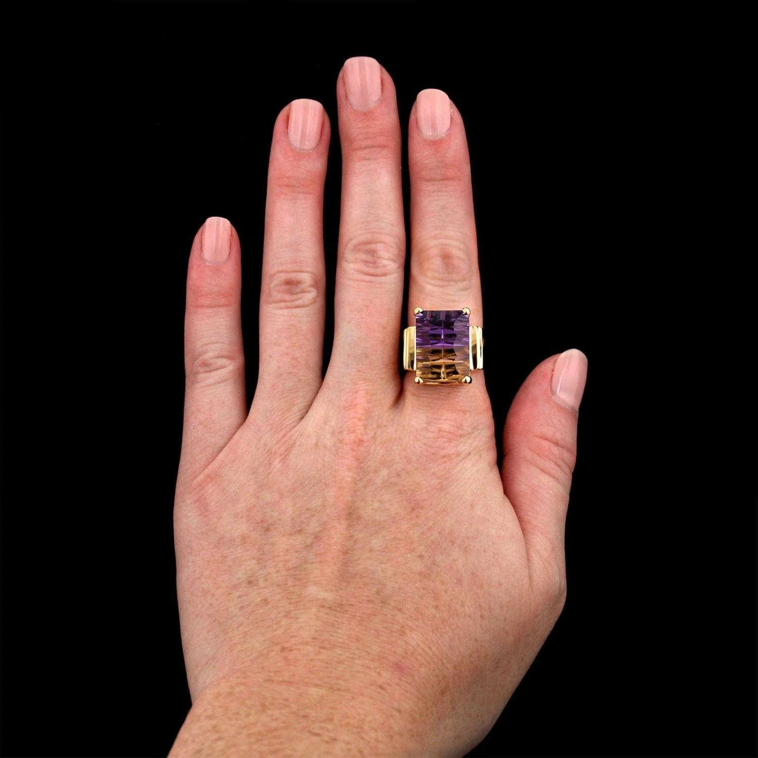 14K Yellow Gold Estate Ametrine Ring 4 14K Yellow Gold Estate Ametrine Ring - Image 2