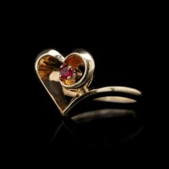 14K Yellow Gold Estate Heart Ruby Ring