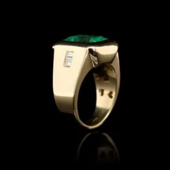 18K Yellow Gold Estate Emerald And Diamond Ring -Luxe Rings Shop ESRI00746C