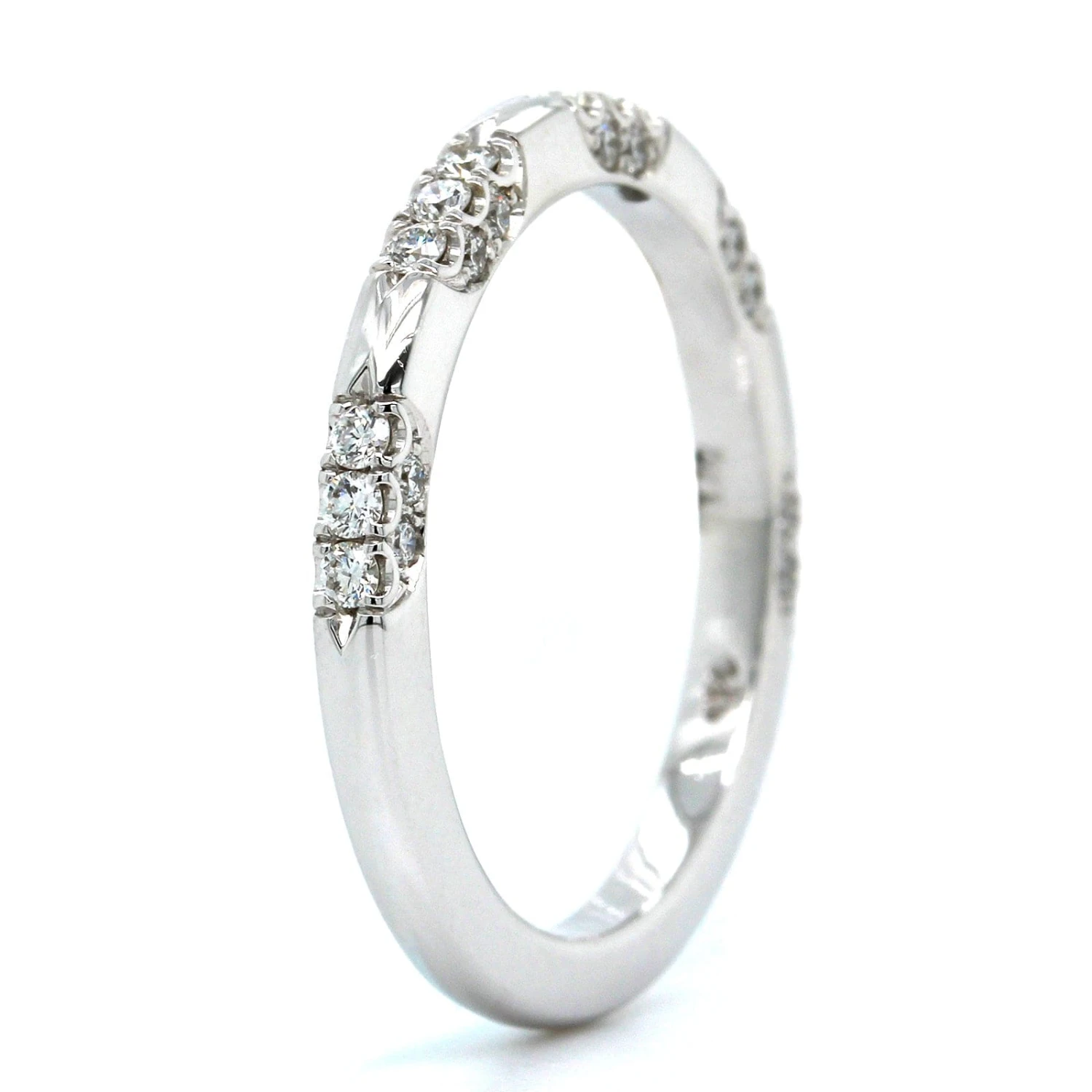 18K White Gold Cluster Diamond Band 4 18K White Gold Cluster Diamond Band - Image 2