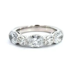 Platinum Shared Prong Alternating Round And Oval Diamond Band 11 Platinum Shared Prong Alternating Round And Oval Diamond Band -Luxe Rings Shop LDB4500A e821641f baa4 4ac2 9b57 841120ff857f